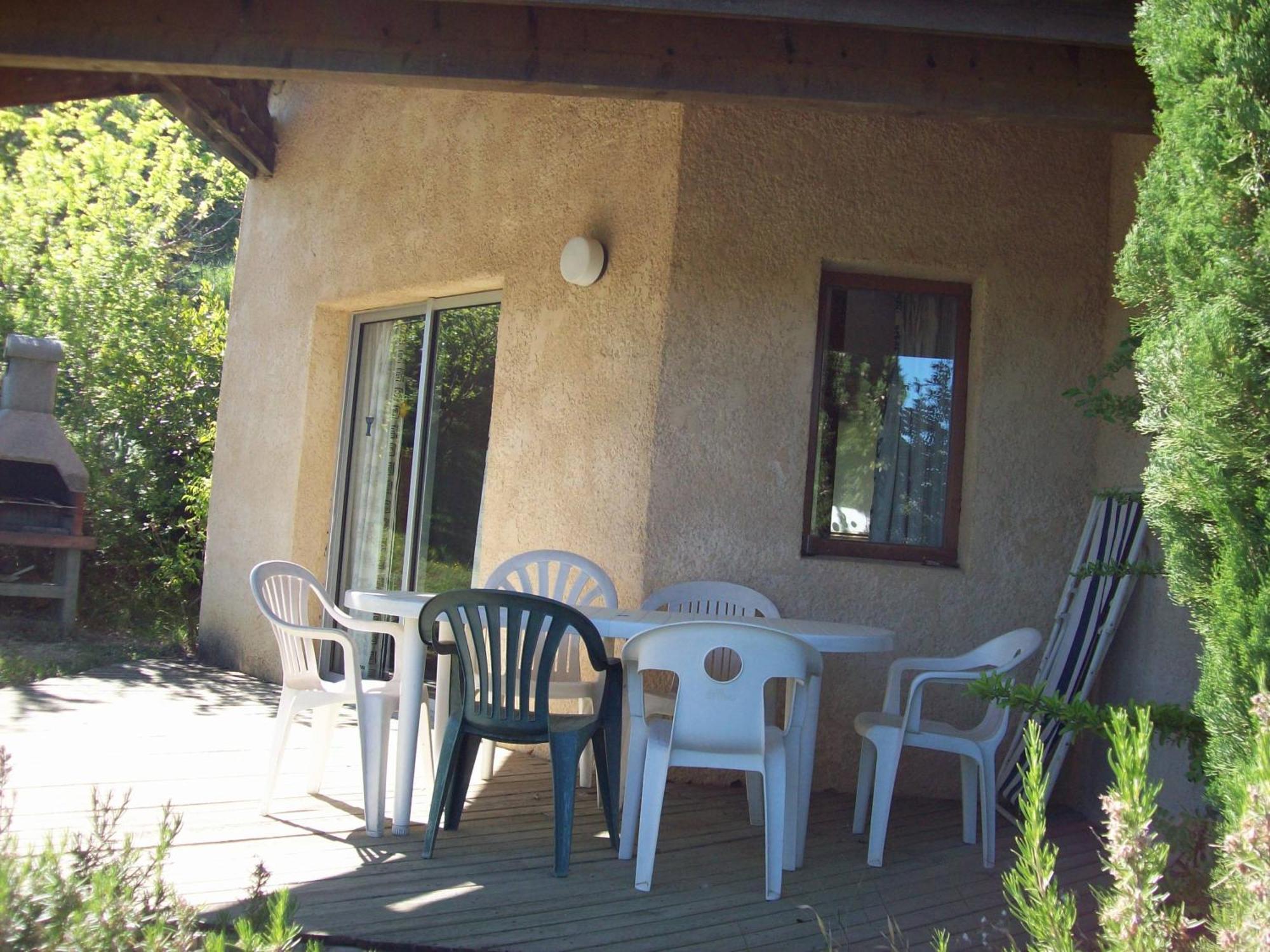 Holiday home Domaine La Fontaine Du Cade *
