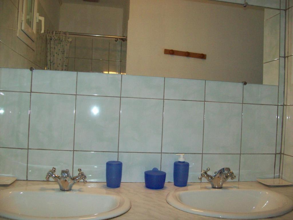 Domaine La Fontaine Du Cade Holiday home Lagorce (Ardeche)